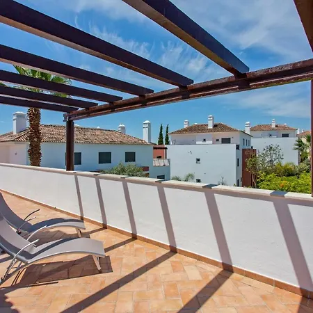Apartamento Penthouse Apt With Sea And Country Views By Cara *
